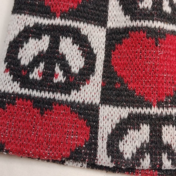 Peace and Love Kids Beanie One Size - Picture 2 of 8